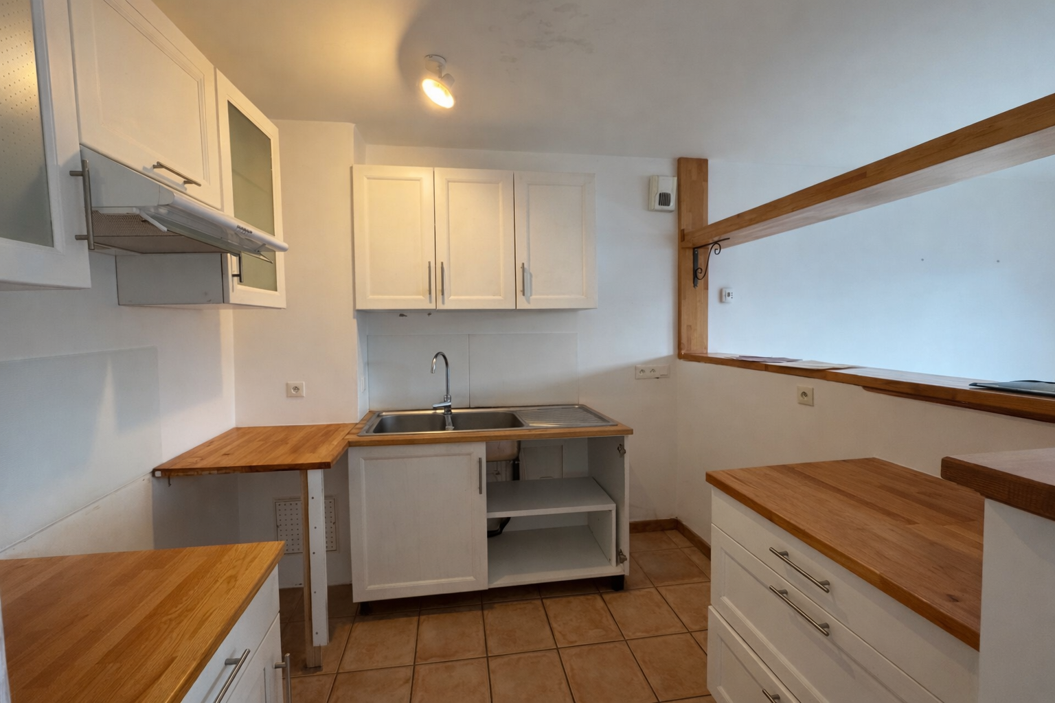 Haus mit 3 Schlafzimmern – kleiner Garten – Garage 4